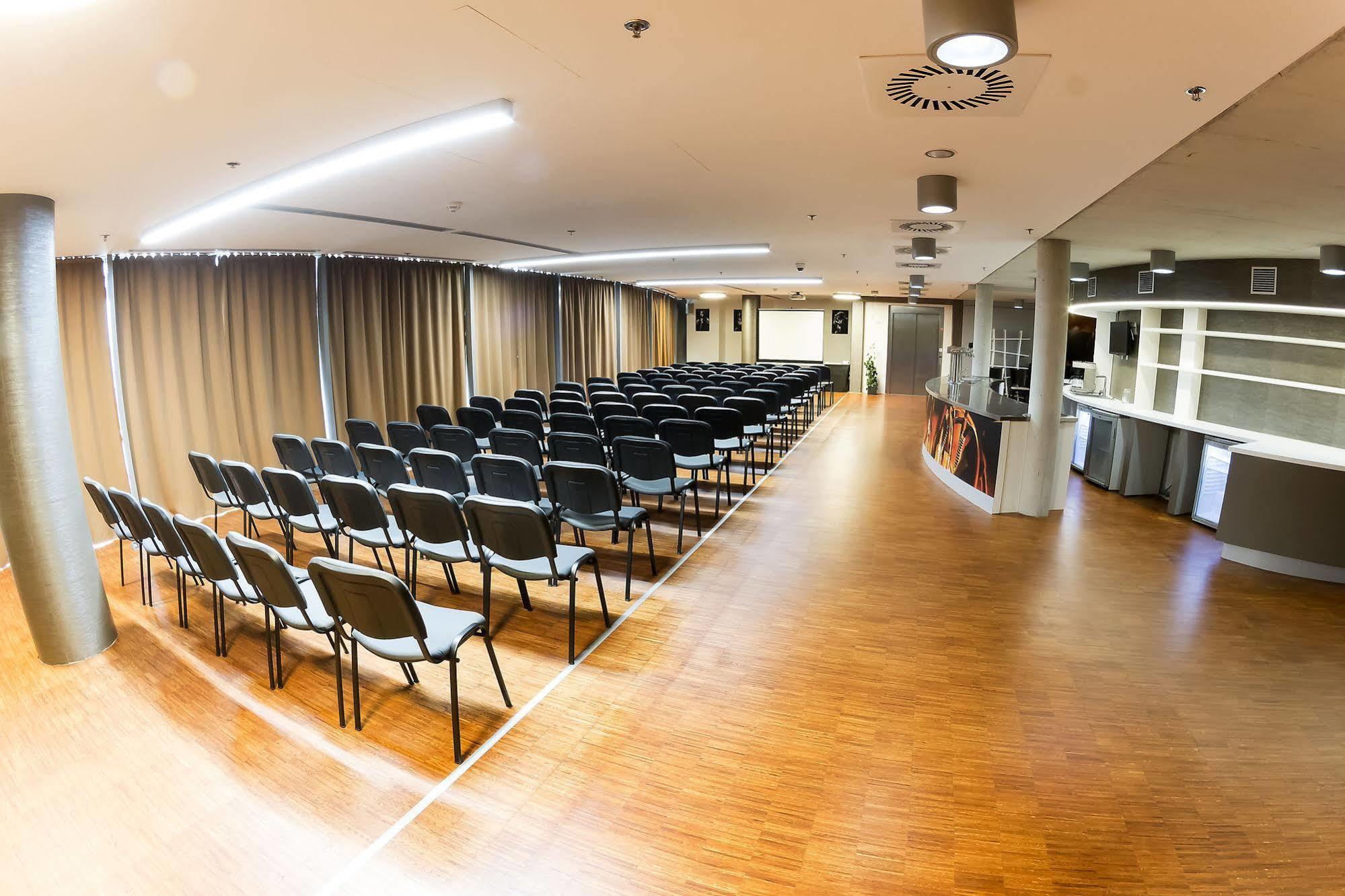 Sono Hotel Brno Exterior photo